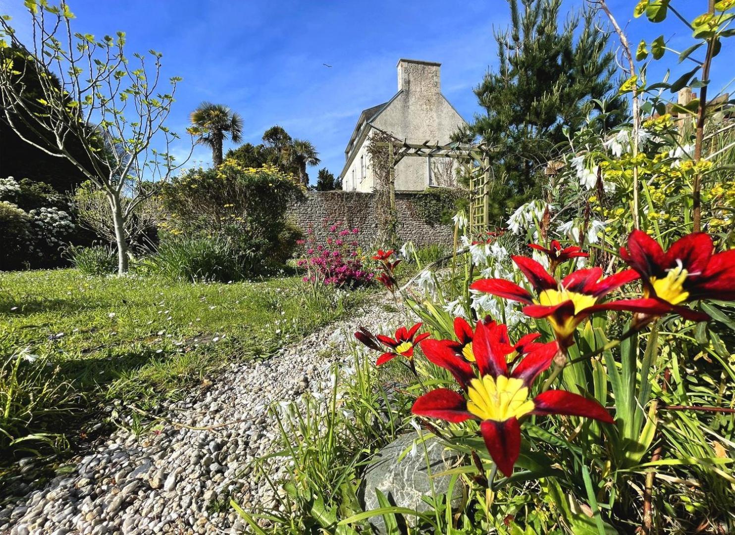 Maison Kerity With Jacuzzi - Terrace Hotel Paimpol Exterior photo